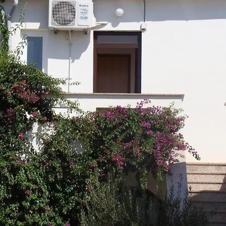 With Parking Space Povljana, Pag - 15532 * ポヴリャナ