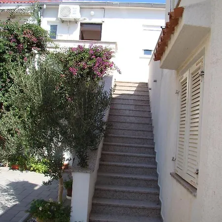 With A Parking Space Povljana, Pag - 15532 Appartement